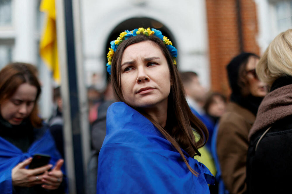 <p>Sjedinjene Američke Države (SAD) predložile su Generalnoj skupštini UN-a nacrt rezolucije u kojem se poziva na "brzo okončanje" sukoba u Ukrajini, ali se ne pominje poštovanje teritorijalnog integriteta te zemlje</p>