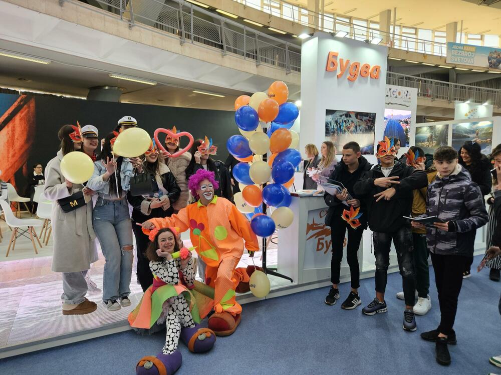 <p>Nacionalna turistička organizacija Crne Gore (NTO), zajedno sa Ministarstvom turizma, lokalnim turističkim organizacijama i turističkom privredom, predstavlja raznovrsnu ponudu na 46. Međunarodnom sajmu turizma IFT u Beogradu</p>