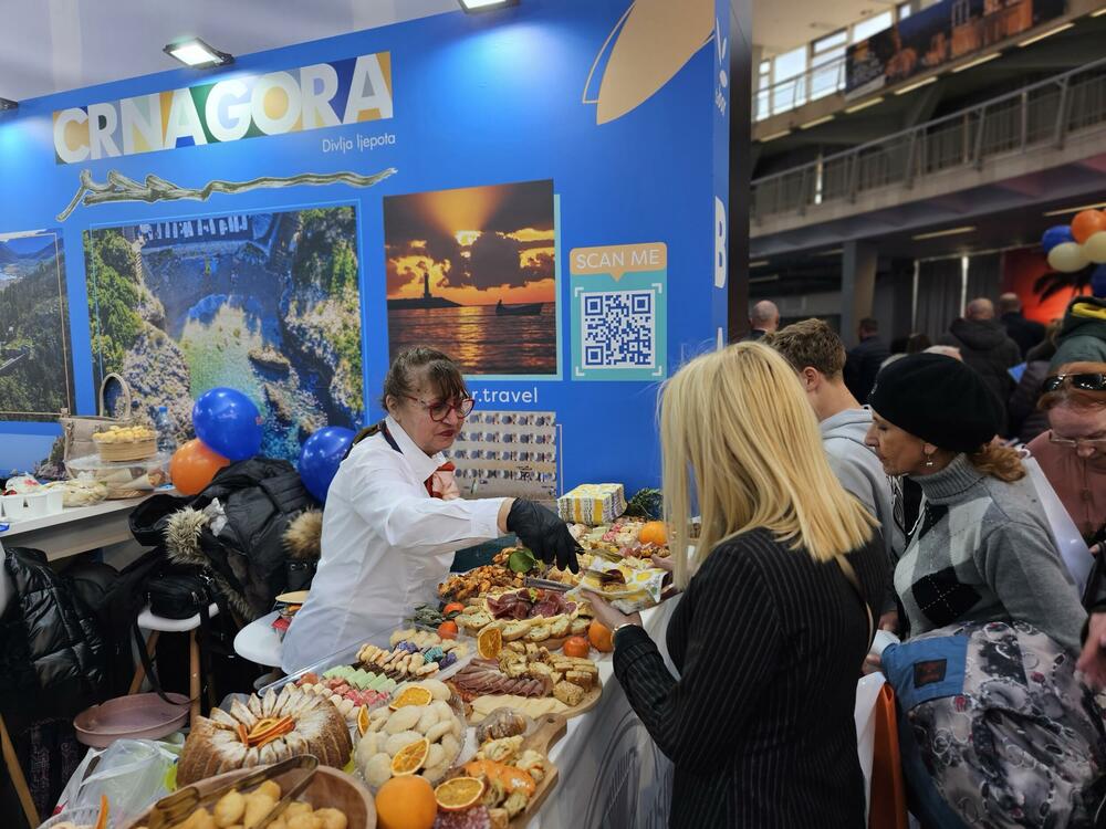 <p>Nacionalna turistička organizacija Crne Gore (NTO), zajedno sa Ministarstvom turizma, lokalnim turističkim organizacijama i turističkom privredom, predstavlja raznovrsnu ponudu na 46. Međunarodnom sajmu turizma IFT u Beogradu</p>