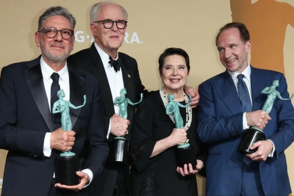 Nagrađeni ansambl fimla "Konklava", Foto: VALERIE MACON / AFP / Profimedia