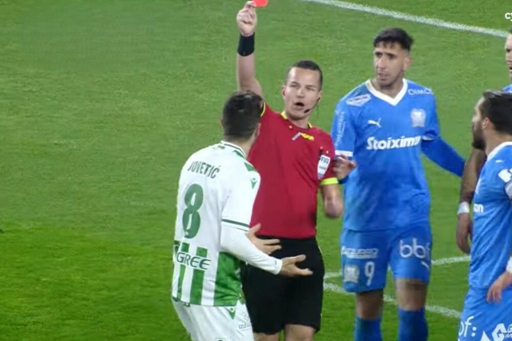 Trenutak kada je Jovetić dobio crveni karton, Foto: Printscreen