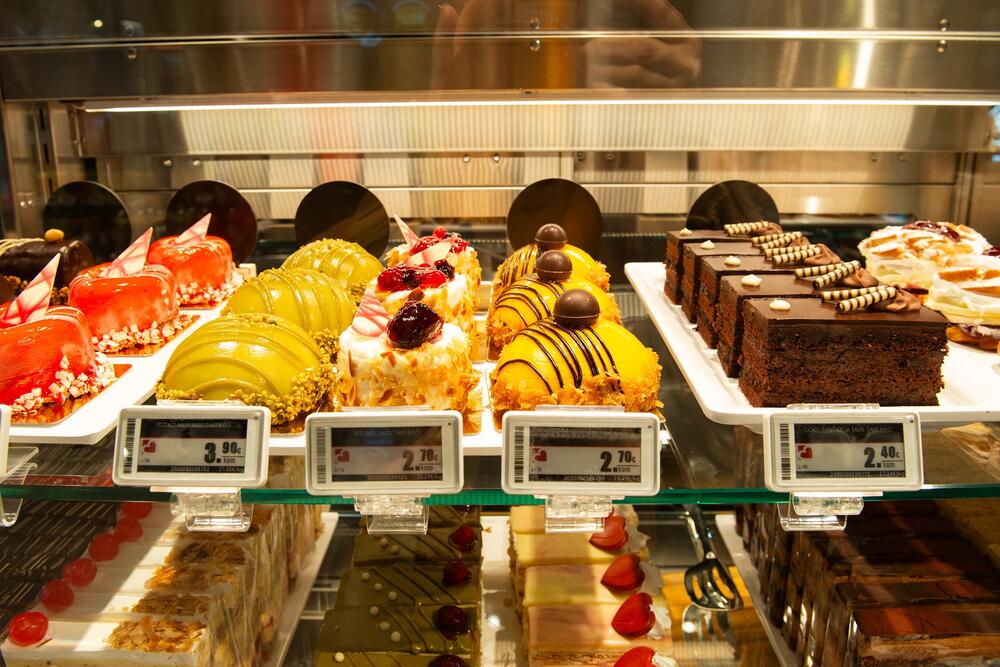 <p><em>Nova adresa, nova energija, poznati kvalitet! IzVOLIte - najbolji zalogaji zaslužuju da budu na dohvat ruke.</em></p>