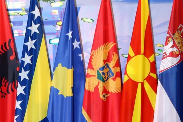 Zapadni Balkan, slamka među vihorove