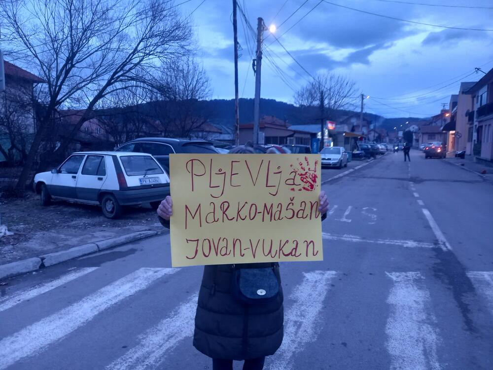 <p>Ovo je treći put da Udruženje građana 20. novembar istim povodom organizuje protest u Pljevljima</p>