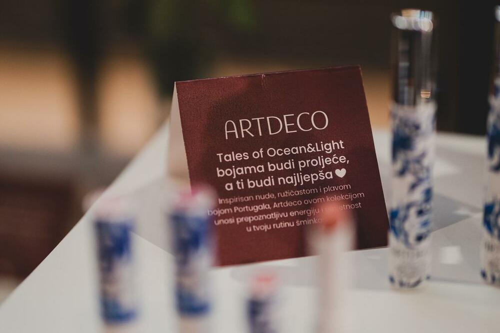 <p>U ekskluzivnom ambijentu restorana 100 manira, 27. februara, uz prisustvo istaknutih predstavnika biznisa, medija i javnog života, makeup brend Artdeco zvanično je predstavljen crnogorskom tržištu.</p>