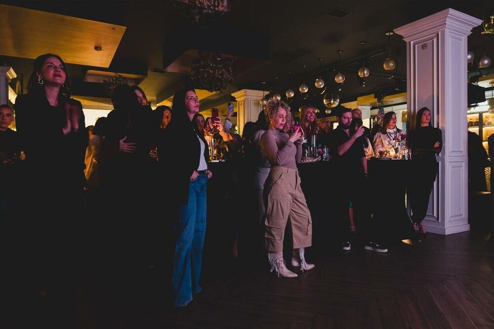 <p>U ekskluzivnom ambijentu restorana 100 manira, 27. februara, uz prisustvo istaknutih predstavnika biznisa, medija i javnog života, makeup brend Artdeco zvanično je predstavljen crnogorskom tržištu.</p>