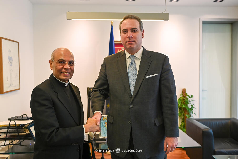 Fransis Asisije Ćulikat i Filip Ivanović, Foto: Gov.me