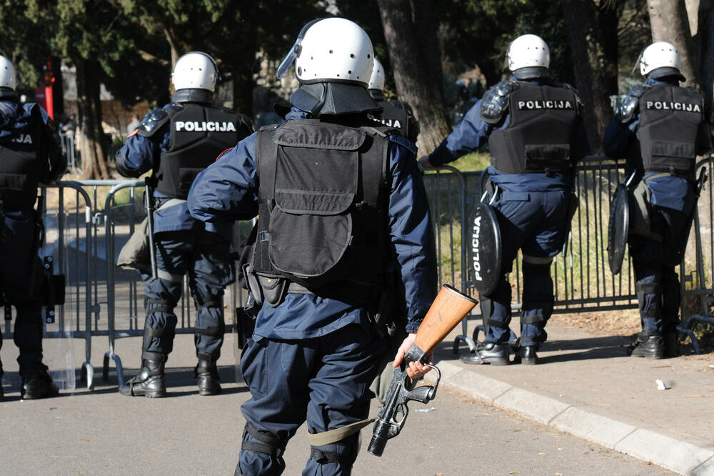 Neke terete za odbijanje radnih zadataka, neke zbog zloupotrebe službenog položaja (ilustracija), Foto: Savo Prelević