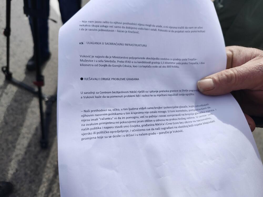 <p>"Ovdje je bila ruta kuda su Sirijci prolazili. Kad su vidjeli kakav je put, rekli su nam da idemo i mi s njima", kazao je Momčilo Mićunović, član Savjeta MZ Trubjela</p>