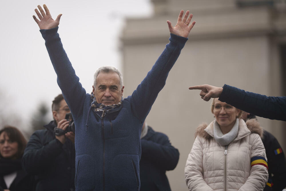 <p>Jedna demonstrantkinja izjavila je da misli da Đorđesku oličava promjenu<br /> </p>