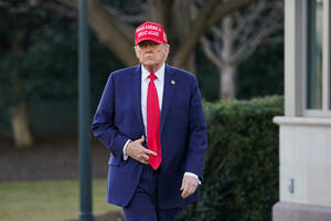 Tramp potpisao naredbu kojom se engleski proglašava službenim...