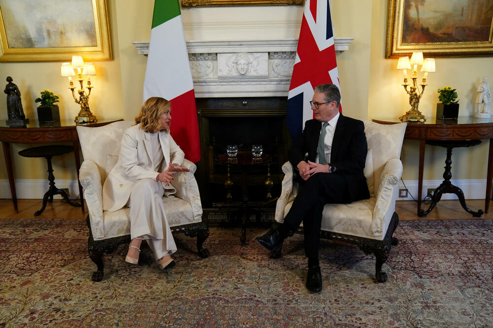 Meloni i Starmer, Foto: Reuters