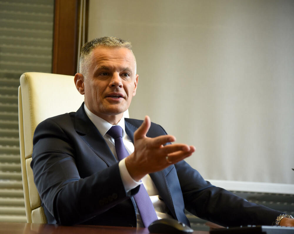 Spremaju “AI Chatbot” za pomoć građanima: Marko Ivanović