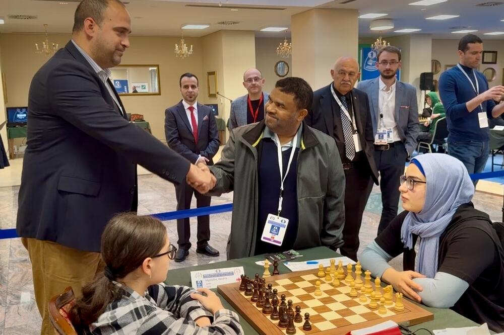 Jovan Milović i Mohamed Abdulah Al Zaabi - najava buduće saradnje, Foto: Šahovski savez Crne Gore