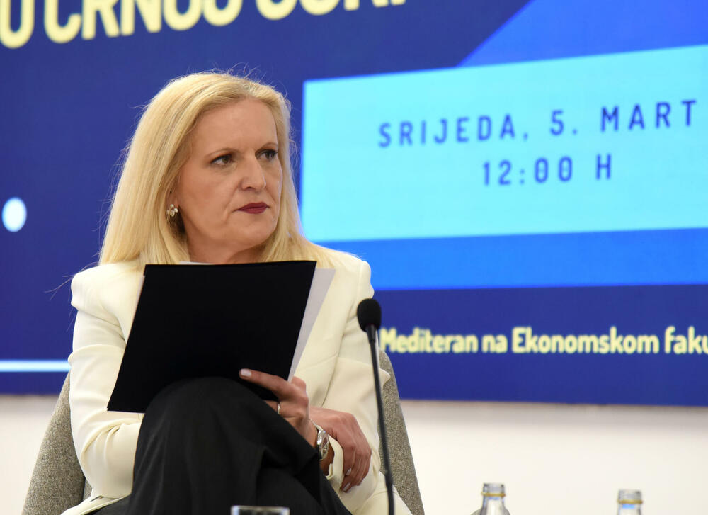 “Potencijali crnogorske ekonomije i članstvo u EU ostavljaju prostor za pozitivan scenario”: Baćović