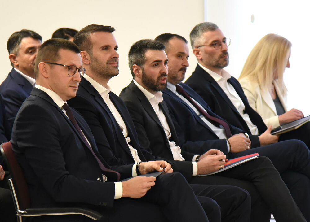 <p>"To je 80 hiljada radnih mjesta koja su legalizovana", objasnio je Spajić na panel diskusiji pod nazivom Analiza cijena i poslovanja trgovinskih lanaca u Crnoj Gori</p>