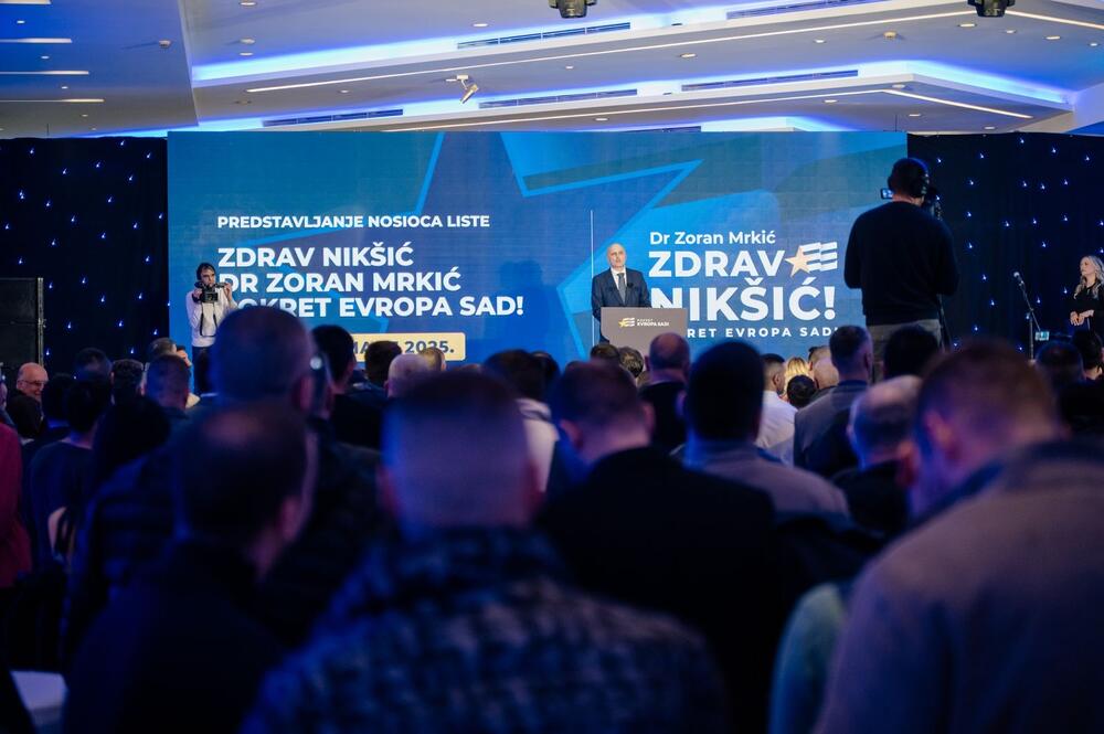 <p>"Zajedno sa Vladom Crne Gore od Nikšića ćemo izgraditi privredni i ekonomski centar Crne Gore. Stvorićemo šansu da mladi ostanu u Nikšiću, da ovdje zasnivaju svoje porodice i biznise", kazao je Mrkić,nosilac liste PES-a na lokalnim izborima u Nikšiću koji će biti održani 13. aprila</p>