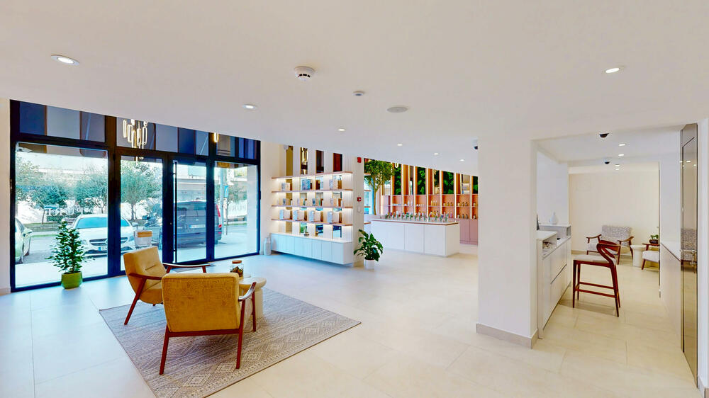 <p><em>Posjetite nas i otkrijte čistu ljepotu, bez kompromisa!</em></p>