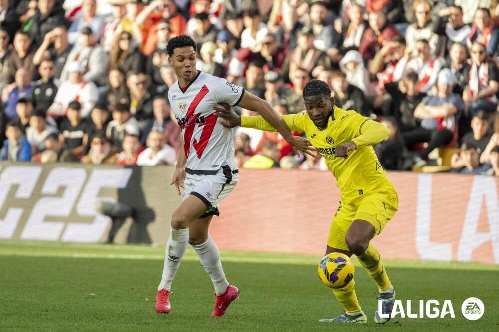 Etijen Eto tokom debija za Rajo u La ligi, Foto: La Liga/X