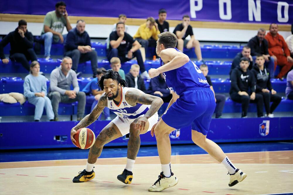 Adut Mornara: Džamari Smit, Foto: KK Mornar