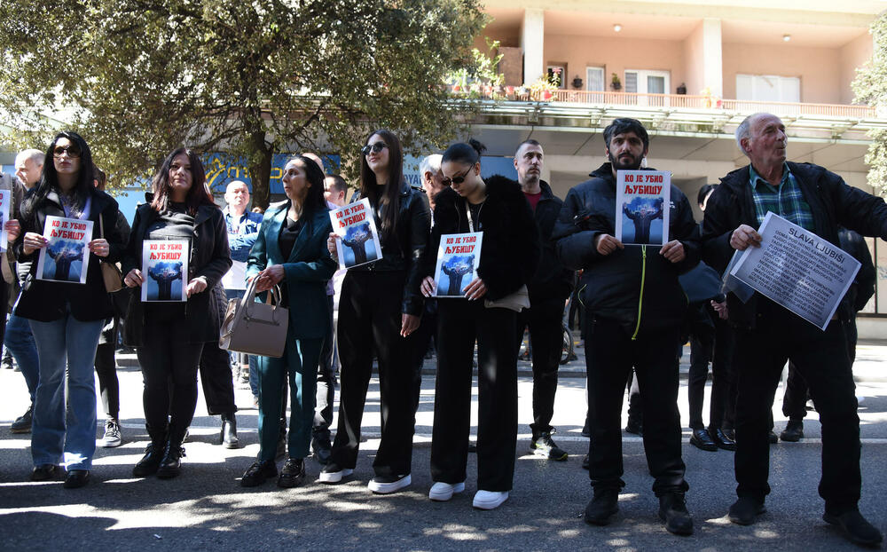 protest zbog presude za ubistvo Mrdaka