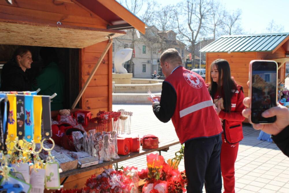 Foto: Crveni krst