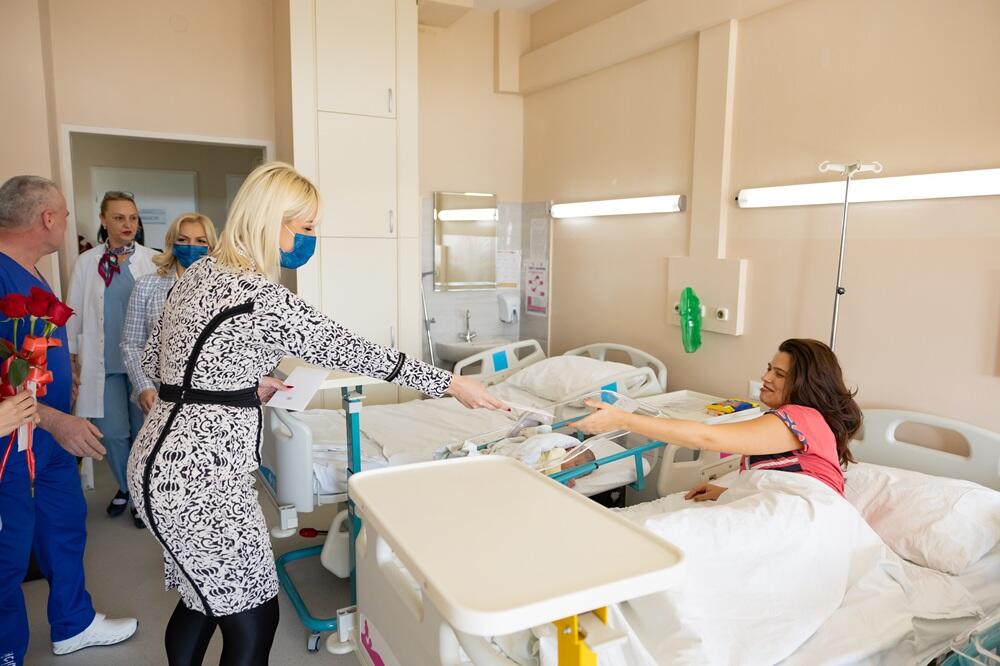 Glavni grad uručio vaučere porodiljama povodom 8. marta