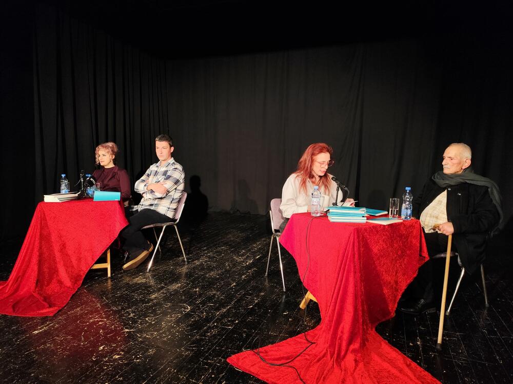 Sa promocije u Nikšiću