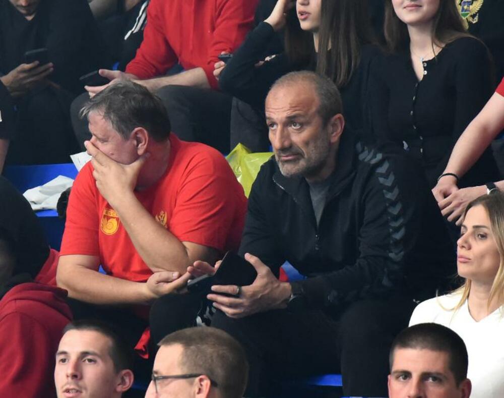 <p>Rukometaši Crne Gore u sjajnom ambijentu naše najveće dvorane poraženi od jedne od jačih ekipa Evrope</p>