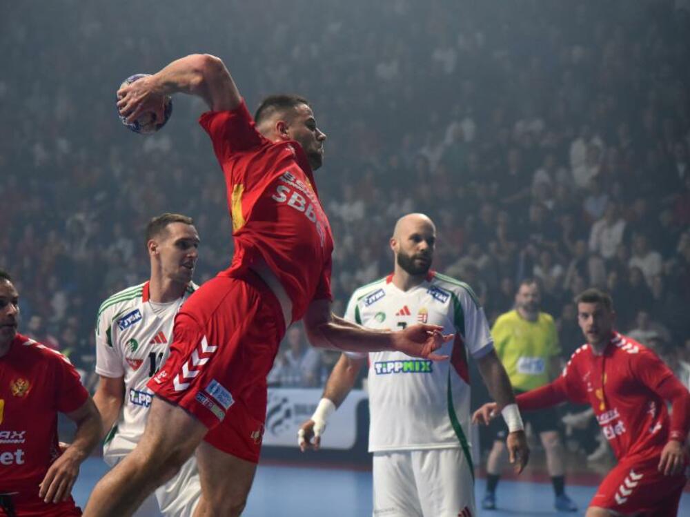 <p>Rukometaši Crne Gore u sjajnom ambijentu naše najveće dvorane poraženi od jedne od jačih ekipa Evrope</p>