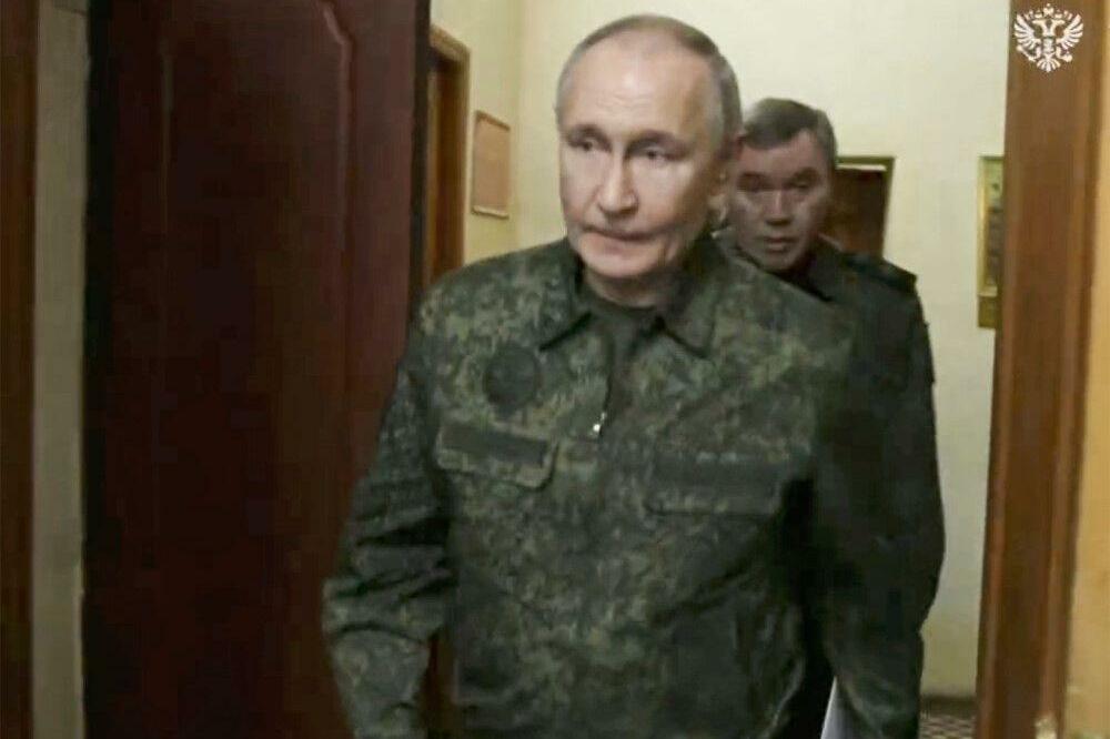 Putin je u uniformi došao u iznenadnu posjetu Kurskoj oblasti, Foto: RUSSIAN PRESIDENT PRESS SERVICE HANDOUT/EPA-EFE/REX/Shutterstock