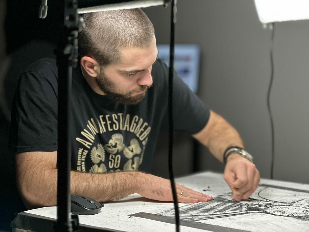 Uljarević tokom rada na animiranom filmu