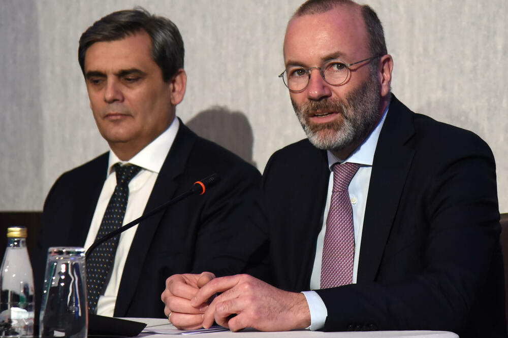 Sa pres konferencije, Foto: Luka Zeković