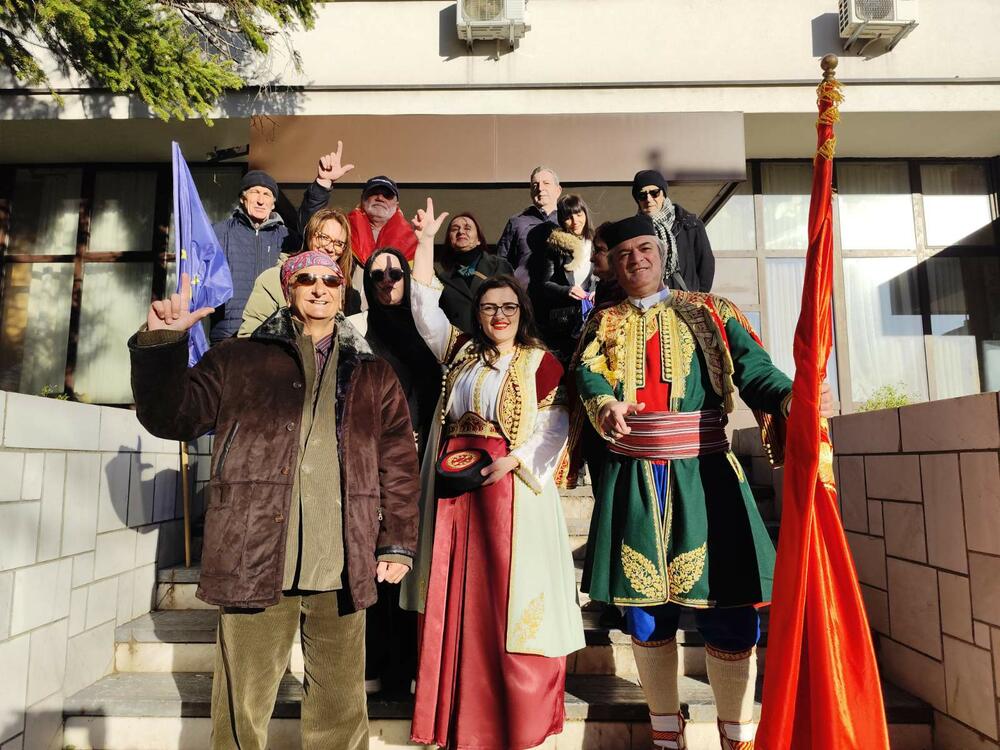 <p>Prema riječima Marković, imaju veliki cilj da unaprijede kulturu, da sport "vrate Nikšiću, da Nikšić grad privrede i grad radnog čovjeka ponovo bude što je nekada bio"</p>