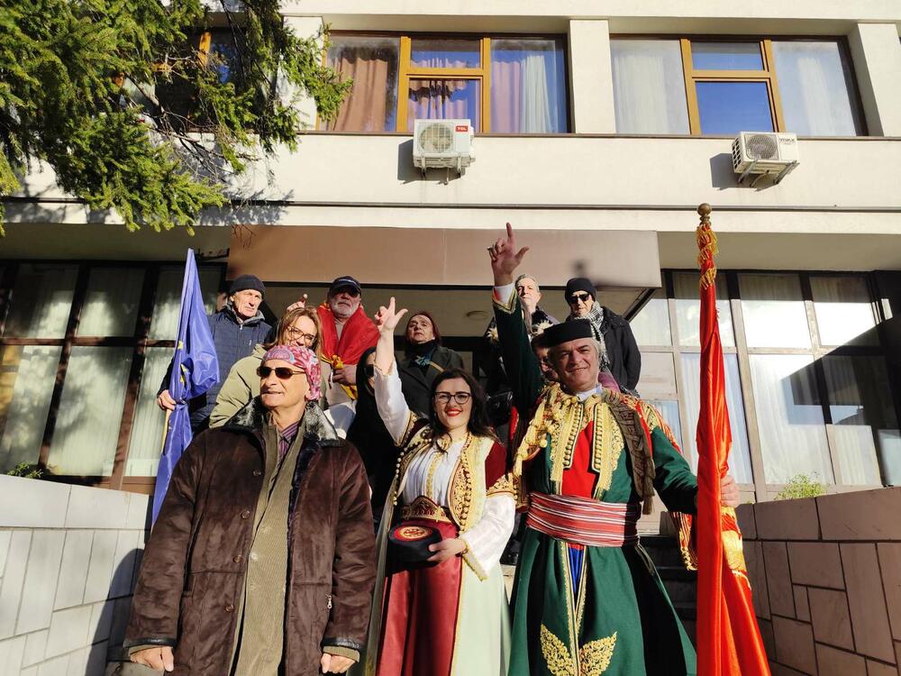 <p>Prema riječima Marković, imaju veliki cilj da unaprijede kulturu, da sport "vrate Nikšiću, da Nikšić grad privrede i grad radnog čovjeka ponovo bude što je nekada bio"</p>