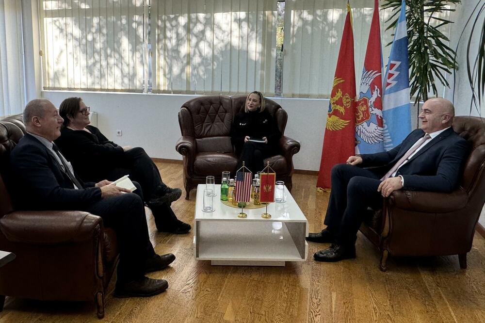 Sa sastanka, Foto: SNP