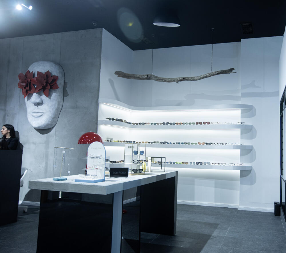 <p><em>Pozivamo sve posjetioce da dođu i otkriju jedinstvenu ponudu, kao i da iskoriste promotivnu akciju povodom otvaranja do -15% popusta na asortiman.</em></p>