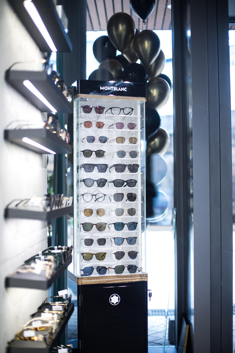 <p><em>Pozivamo sve posjetioce da dođu i otkriju jedinstvenu ponudu, kao i da iskoriste promotivnu akciju povodom otvaranja do -15% popusta na asortiman.</em></p>