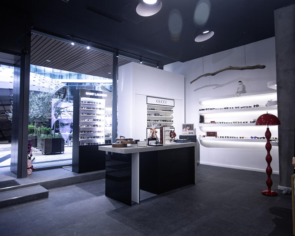 <p><em>Pozivamo sve posjetioce da dođu i otkriju jedinstvenu ponudu, kao i da iskoriste promotivnu akciju povodom otvaranja do -15% popusta na asortiman.</em></p>