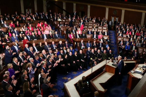 A gdje su demokrate?