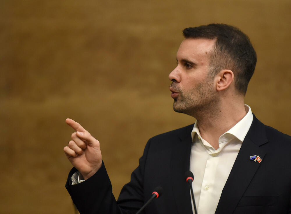 Arapi umjesto Amerikanaca: Milojko Spajić