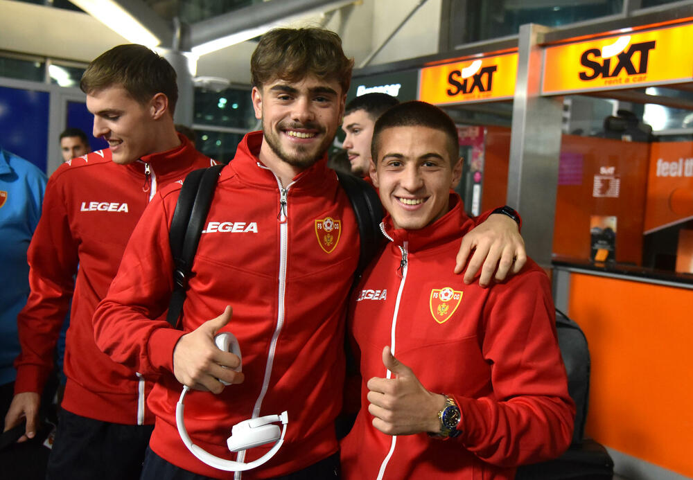 <p>Prva crnogorska fudbalska selekcija koja je izborila plasman na veliko takmičenje - osam najbolji u Evropi</p>