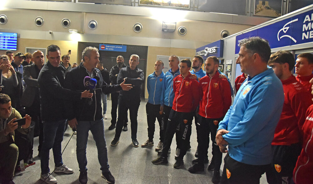 <p>Prva crnogorska fudbalska selekcija koja je izborila plasman na veliko takmičenje - osam najbolji u Evropi</p>