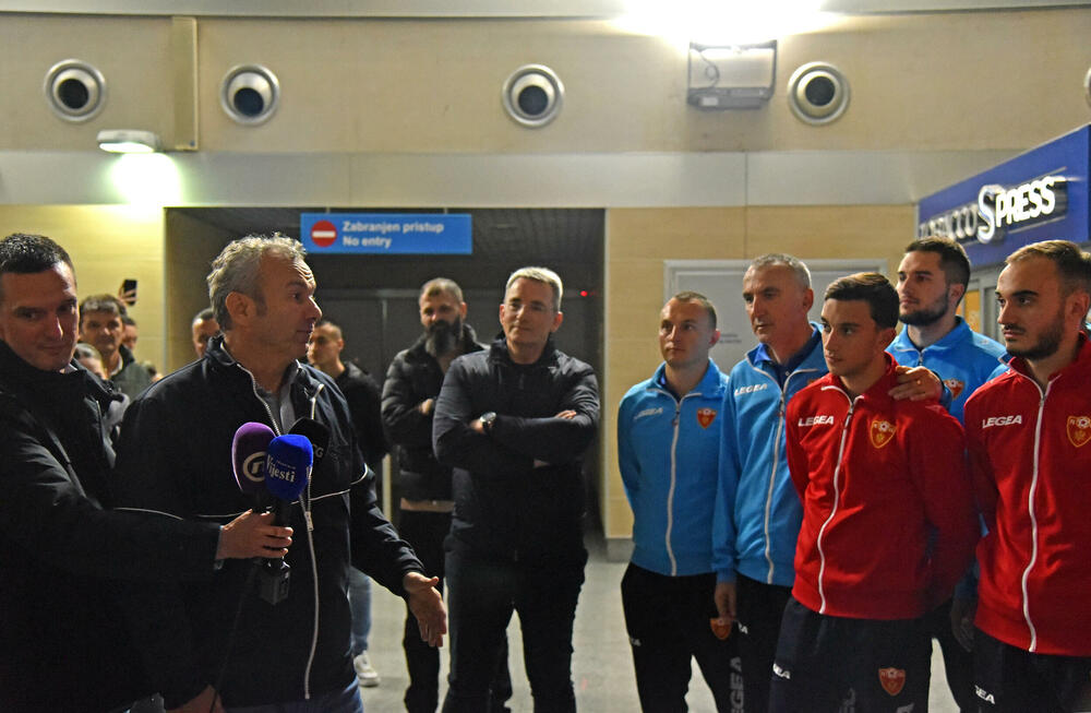 <p>Prva crnogorska fudbalska selekcija koja je izborila plasman na veliko takmičenje - osam najbolji u Evropi</p>