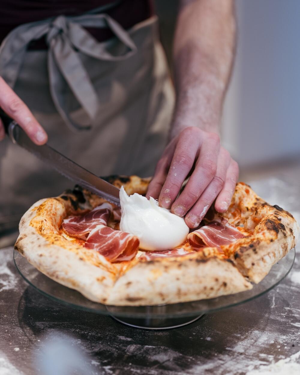 <p><em>U Podgorici se od aprila ne uči samo receptura, već razvija vještina, gradi zanat i oblikuje put ka ličnom i profesionalnom uspjehu</em></p>