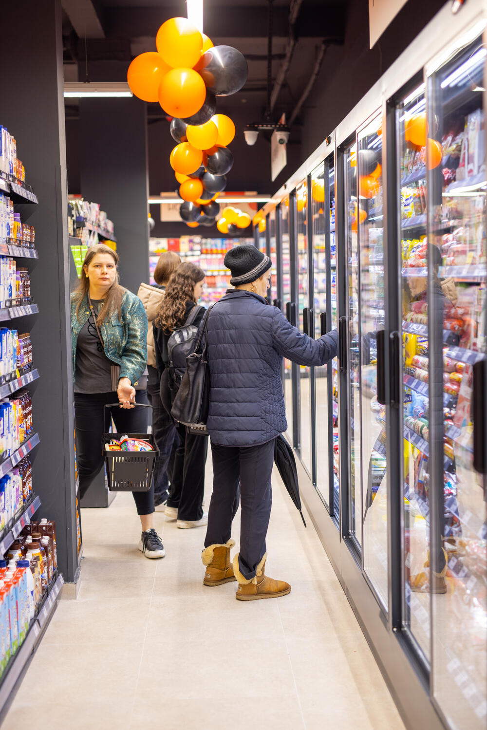 <p>Danas je svečano otvoren renovirani City market na Trećem putu u Kotoru, koji od sada kupcima nudi još bolje iskustvo kupovine u modernijem, prostranijem i prijatnijem ambijentu.</p>