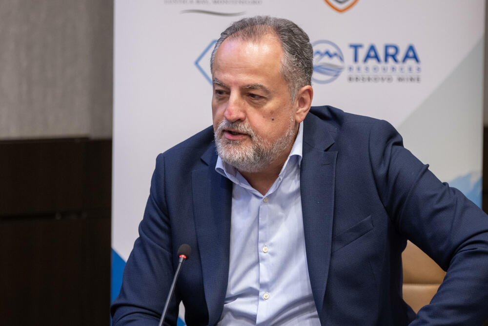 <p><em>Događaj je takođe omogućio učesnicima da se informišu o predstojećim aktivnostima Švajcarsko-crnogorske privredne komore i o benefitima članstva u ovoj bilateralnoj organizaciji.</em></p>