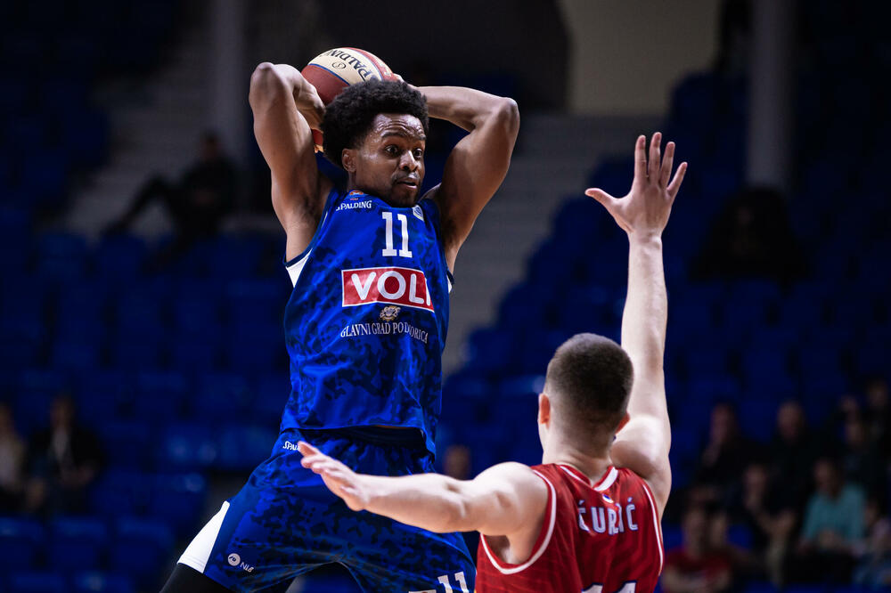 Jogi Ferel na utakmici sa Borcem iz Čačka, Foto: KK Budućnost Voli