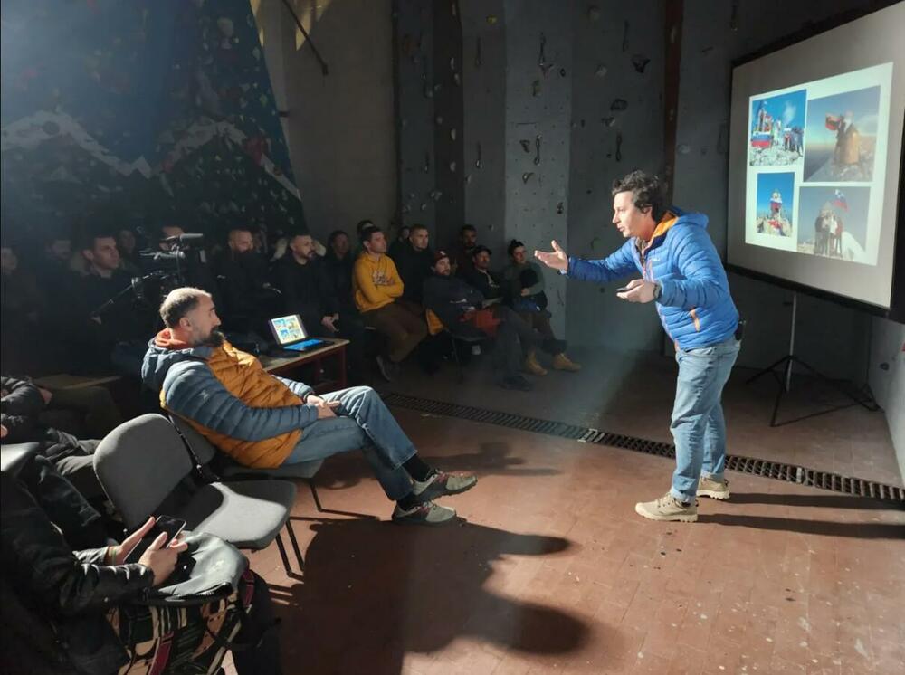 Sa predavanja u MAK-u