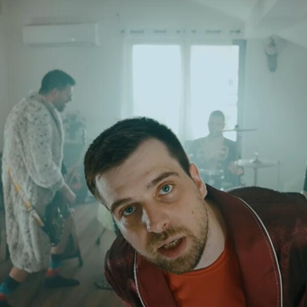 Highway objavio singl "Vrijeme mi je da se mijenjam"